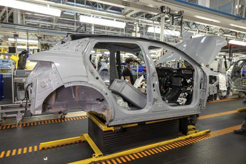 Renault: More efficiency in e-car production at the Douai plant
