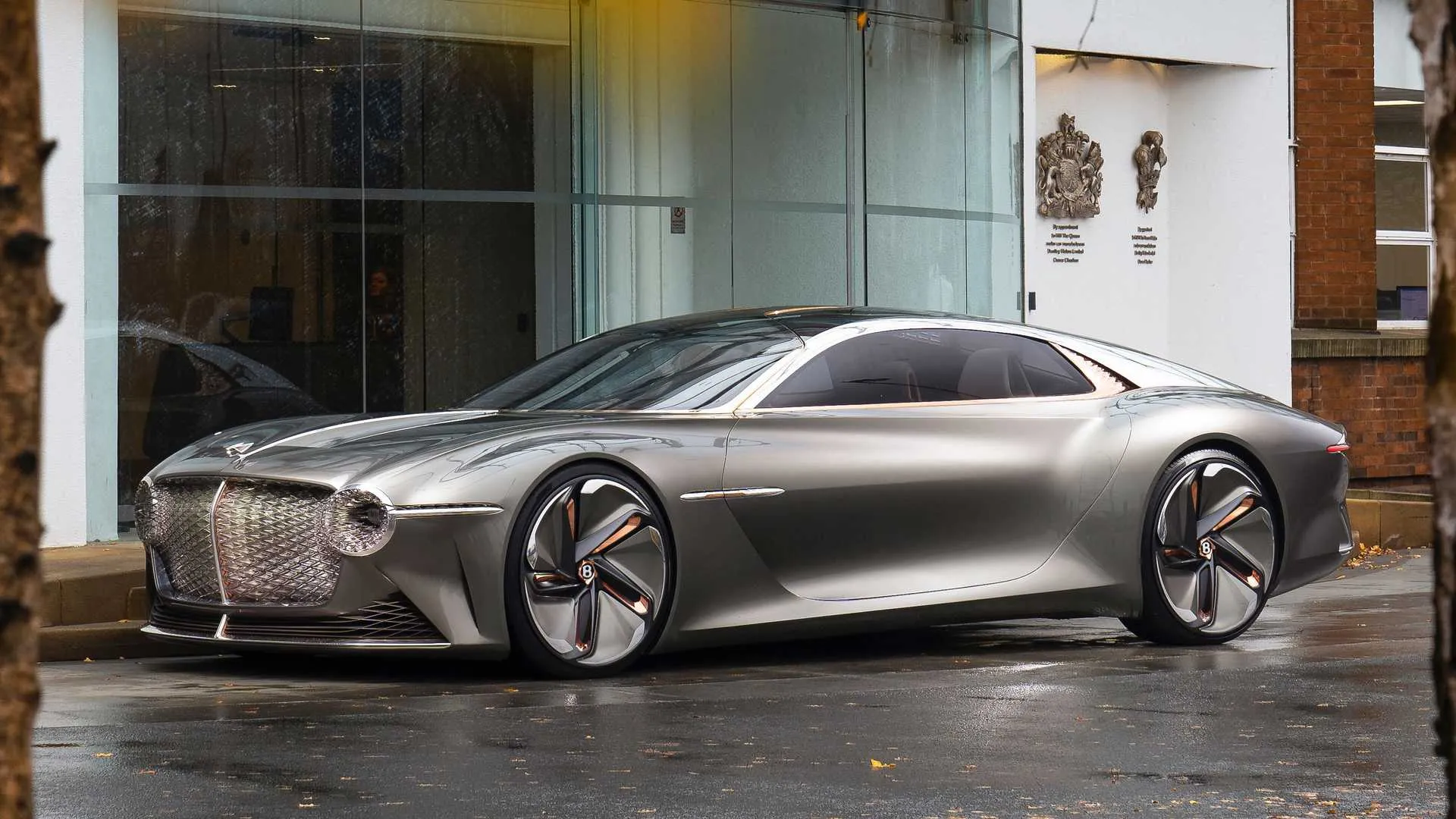 First electric Bentley arrives in 2025