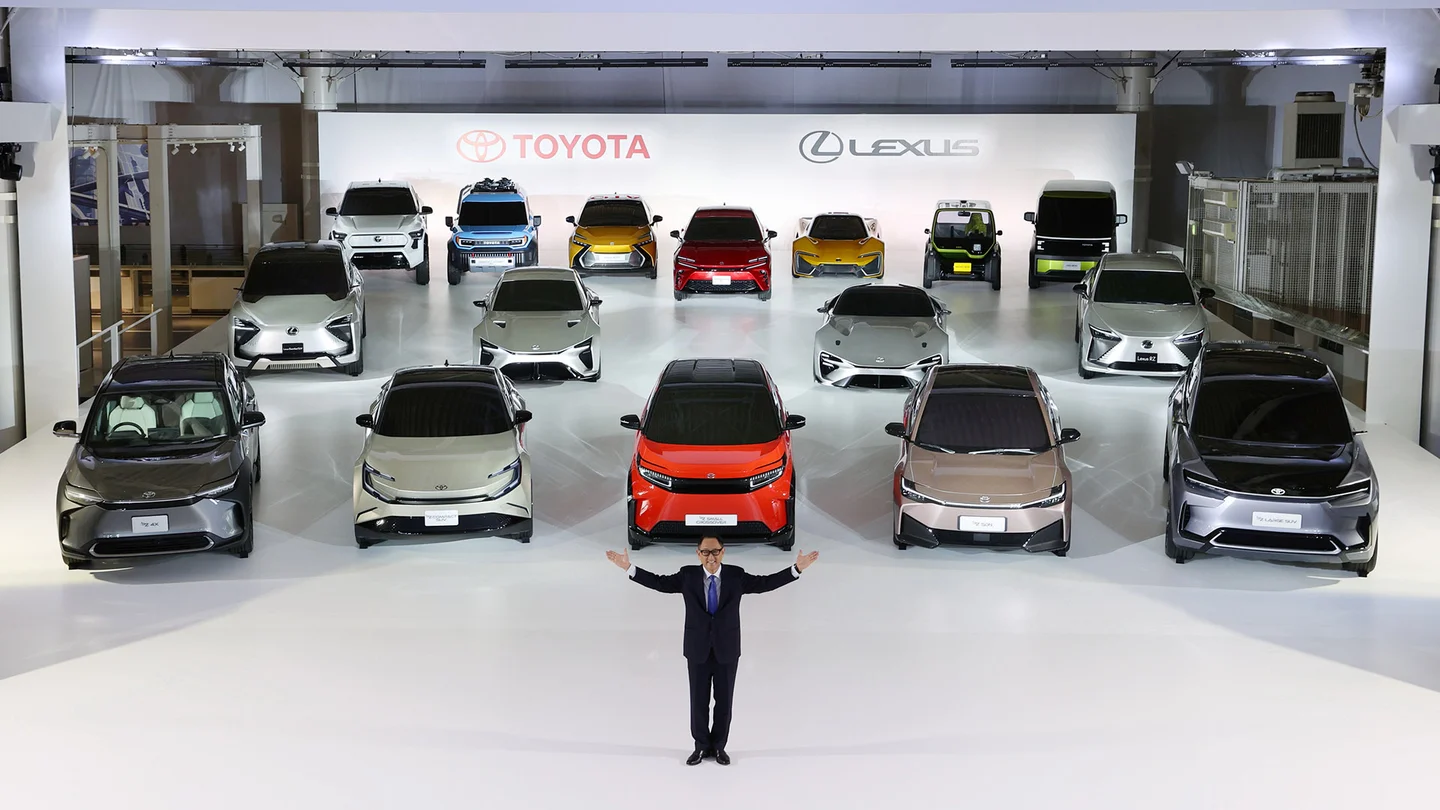 Toyota is  planning to relaunch its e-car strategy