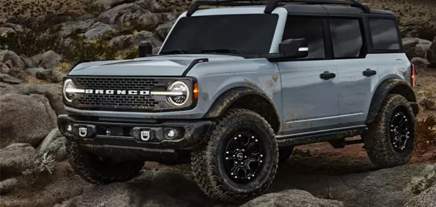 New 2022 Ford Bronco Everglades-Price and Details 2021-12-23
