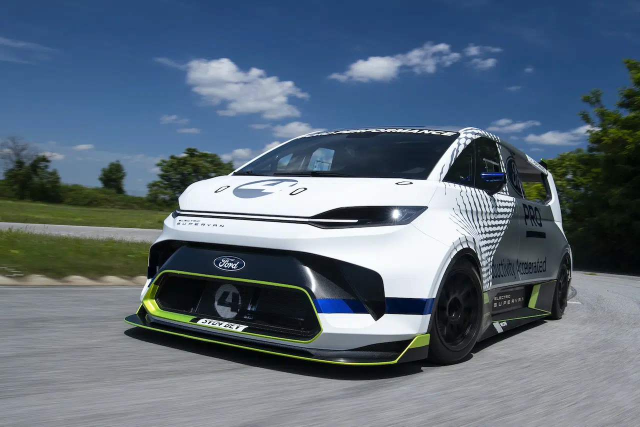Ford unveils electric   van with more than 2000 hp